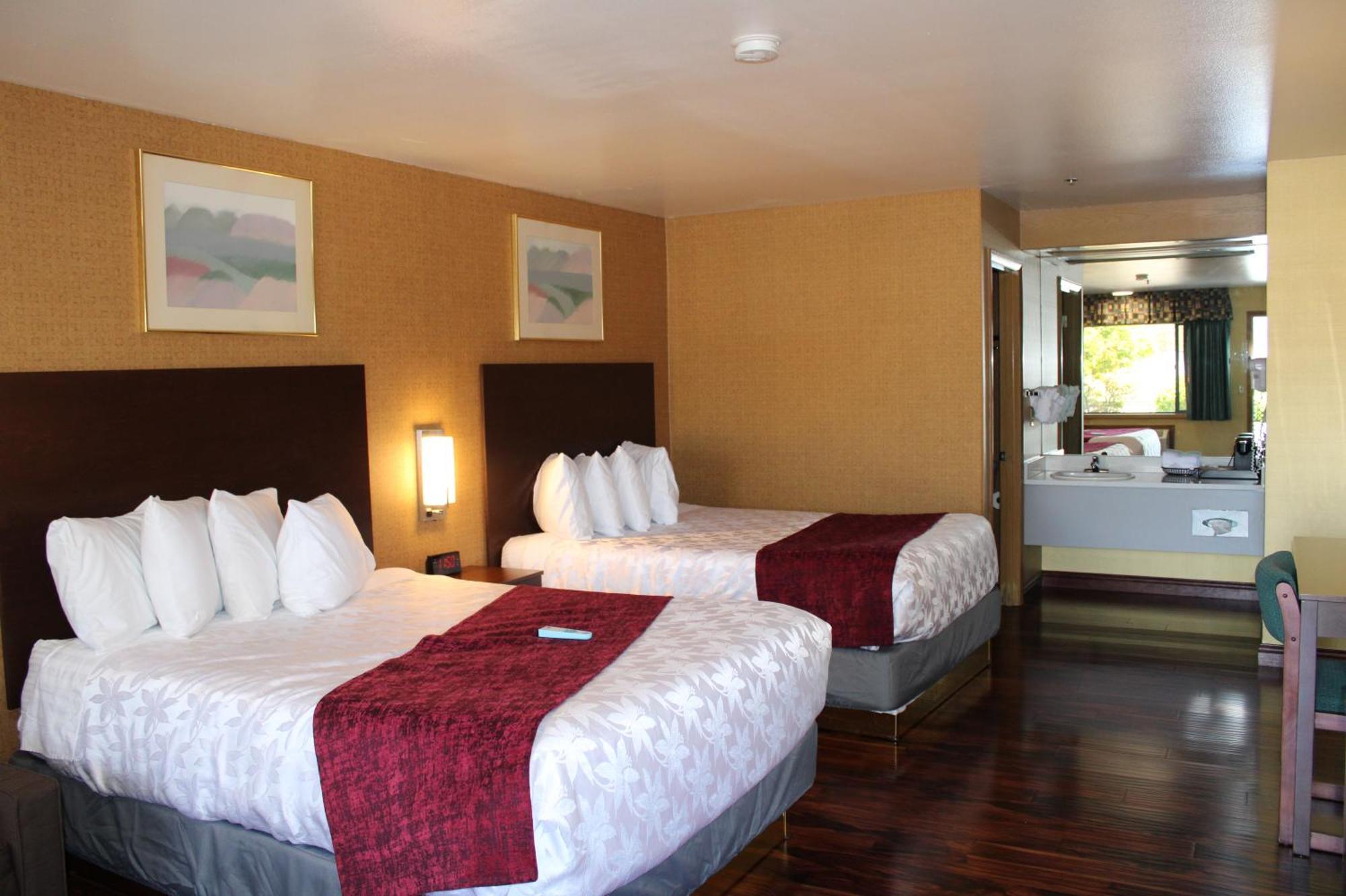 Americas Best Value Inn - Phoenix / Ashland Экстерьер фото