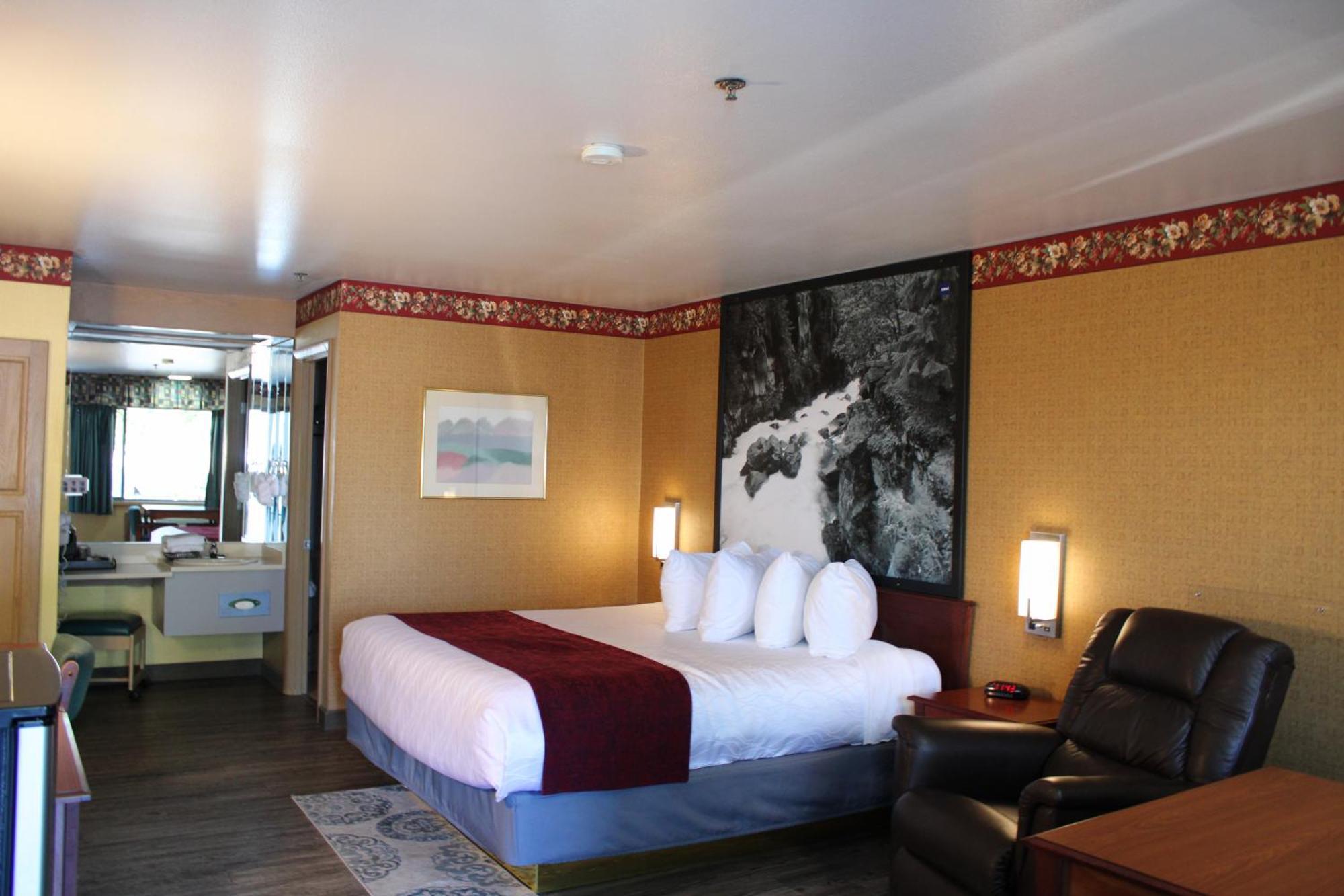 Americas Best Value Inn Phoenix Medford Финикс Экстерьер фото