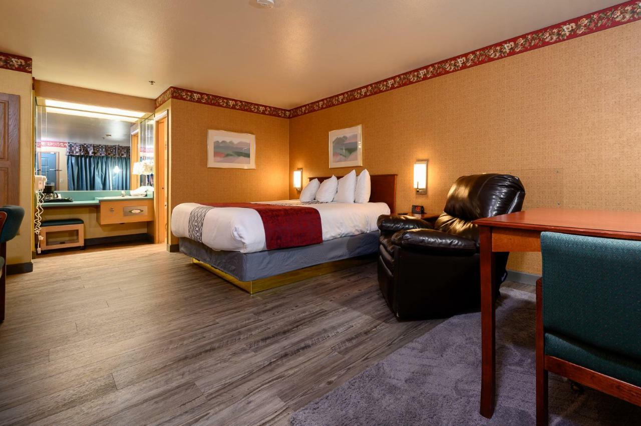 Americas Best Value Inn - Phoenix / Ashland Экстерьер фото